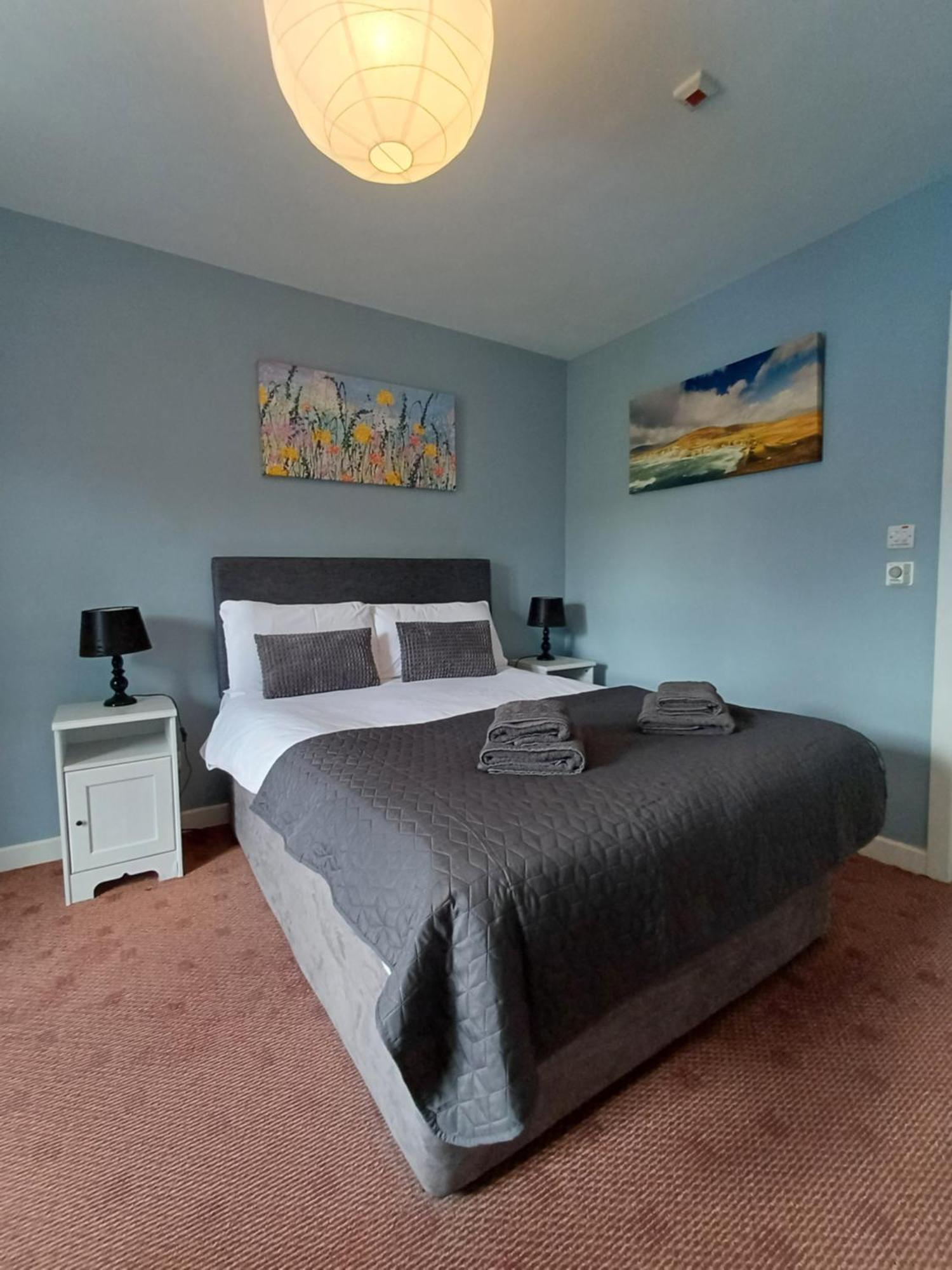 גלוואיי Clonbur House - One Bedroom Apartment מראה חיצוני תמונה